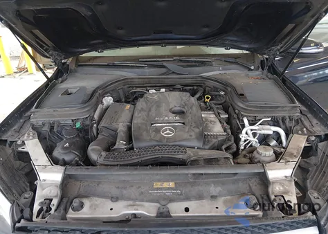 2019 Mercedes-Benz Glc 350E 4Matic z USA, uszkodzony, nr VIN WDC0G5EB5KF517033